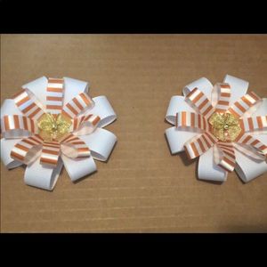 Hair bows/ flowers